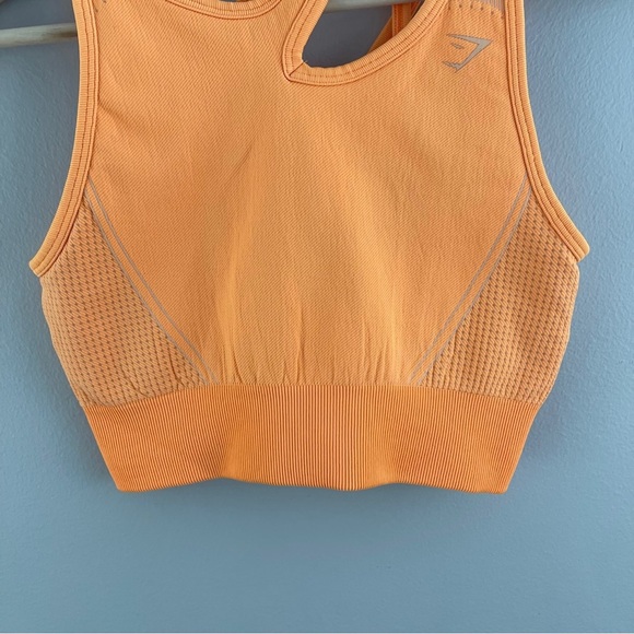 !SOLD! GYMSHARK Neon Orange Ultra Seamless Asymmetrical Workout Sports Bra - Picture 4 of 9